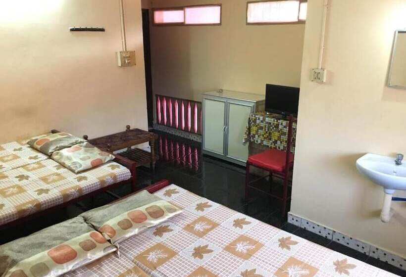 ユースホステル Pleasant Inn