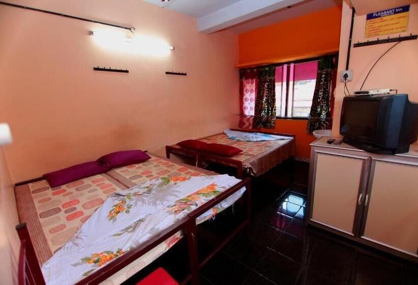 ユースホステル Pleasant Inn