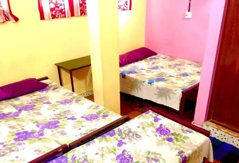 ユースホステル Pleasant Inn