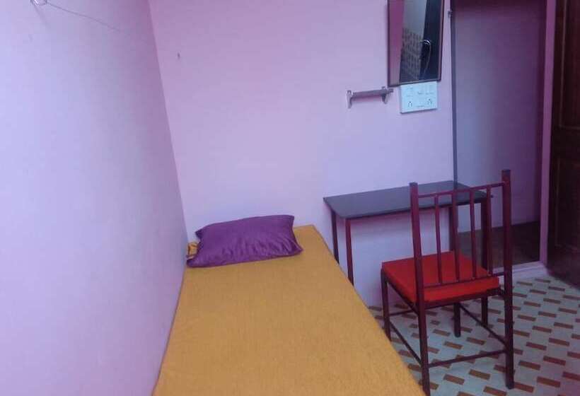 ユースホステル Pleasant Inn