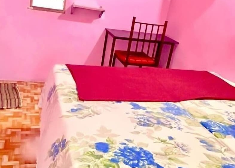 ユースホステル Pleasant Inn