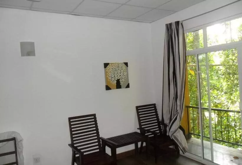 ベッドアンドブレックファースト River Edge Bungalow