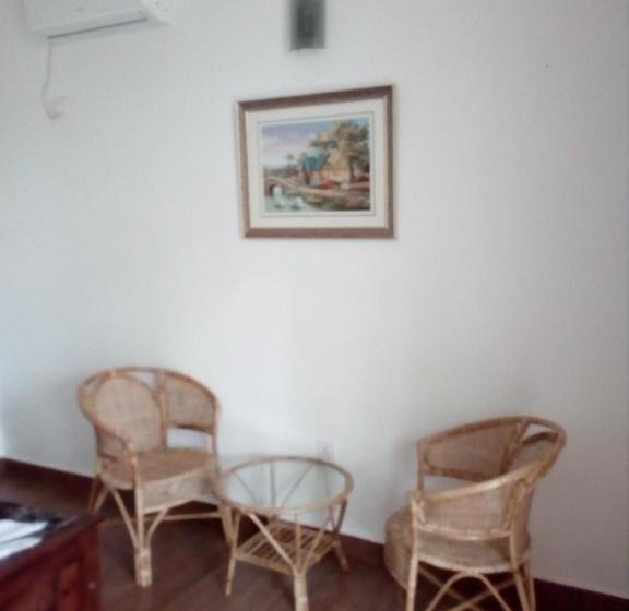 Nocleg ze śniadaniem River Edge Bungalow