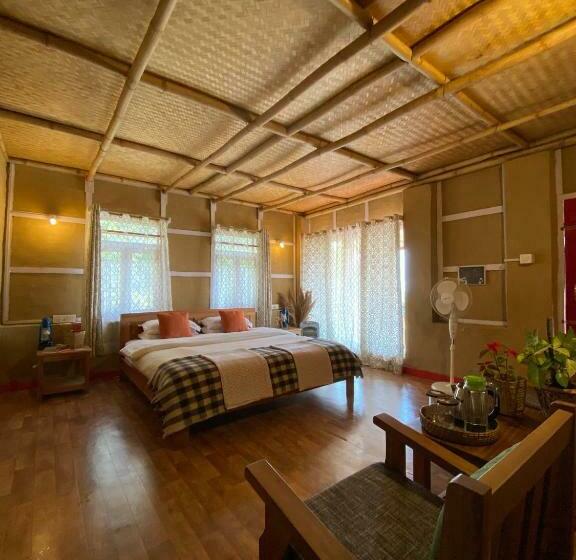 هتل Palighar Farmstay