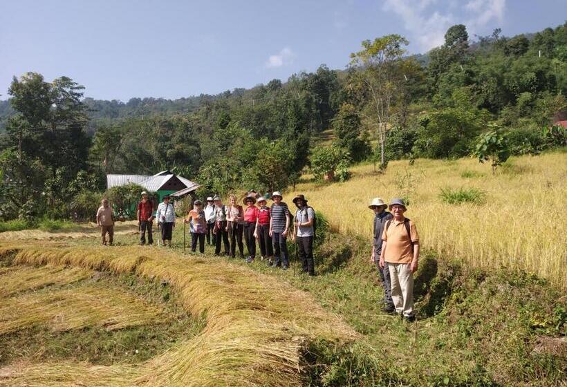 هتل Palighar Farmstay