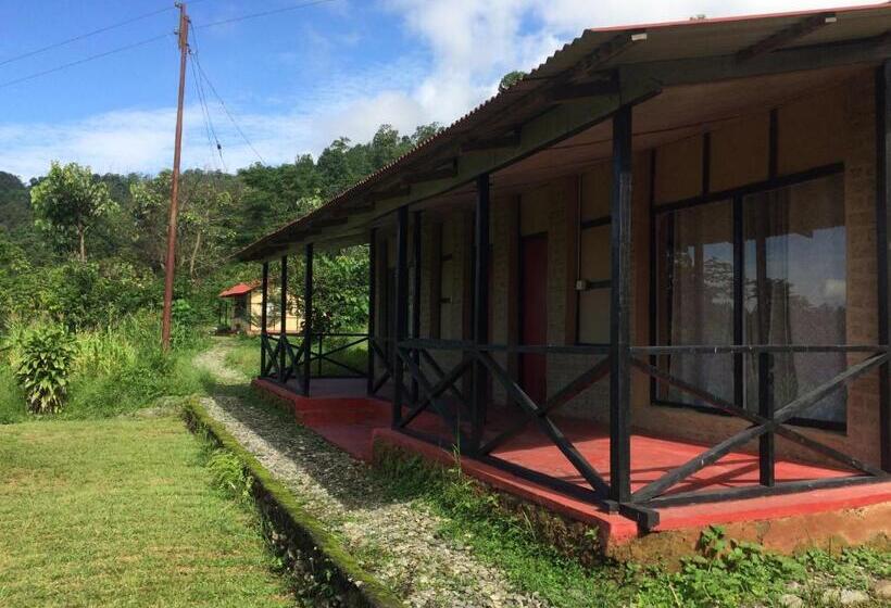 هتل Palighar Farmstay
