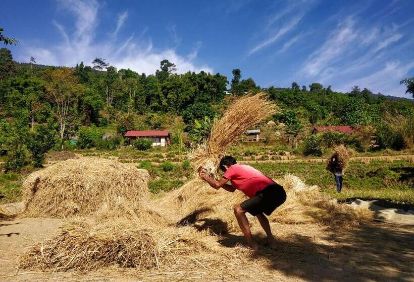 هتل Palighar Farmstay