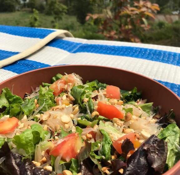 هتل Palighar Farmstay