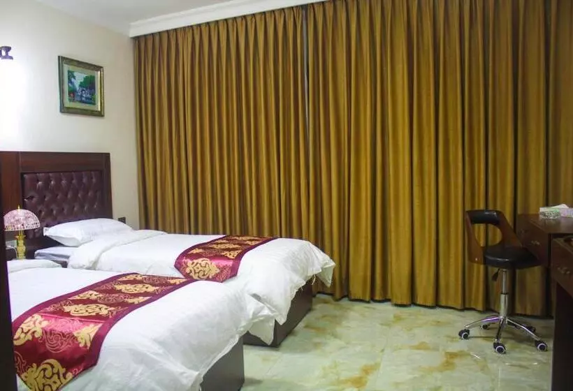 Qaser Al Sultan Hotel Suites