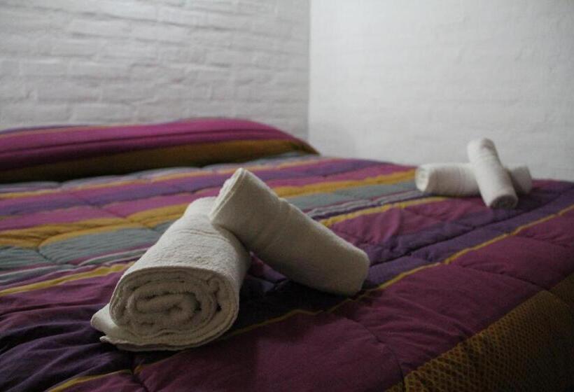 ユースホステル Montaña Negra