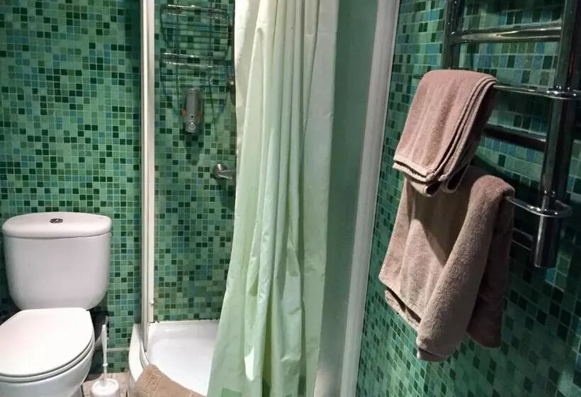 Retkeilymaja Arcadia