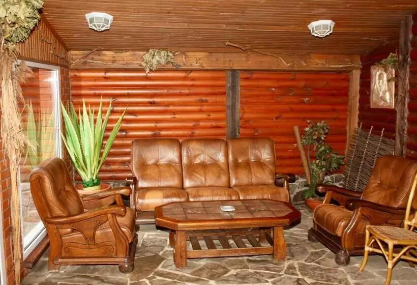 Retkeilymaja Arcadia