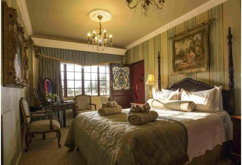 Majatalo De Ark Guest House