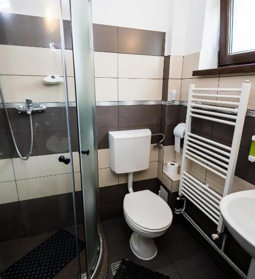 پانسیون House Garden