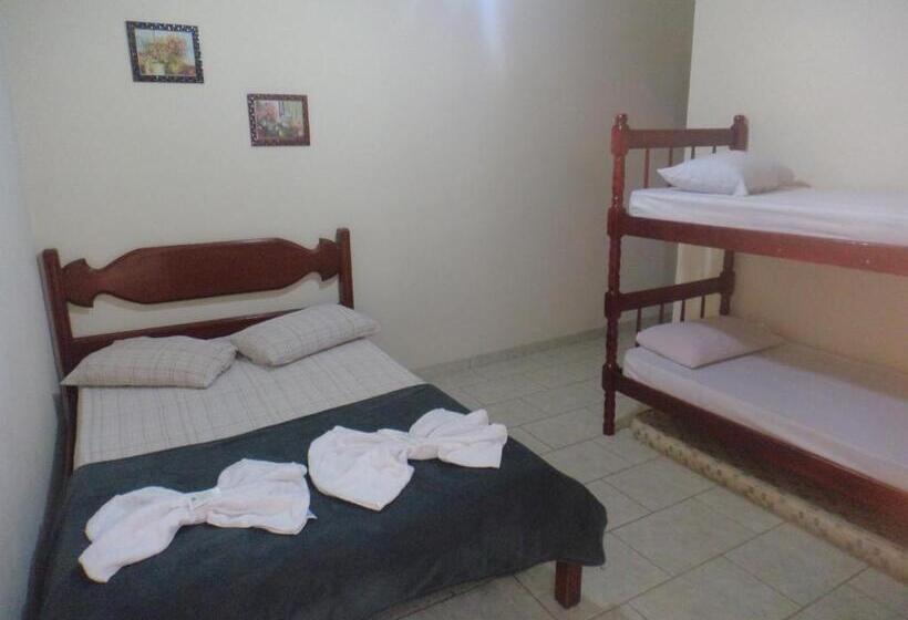 بنسيون Pousada Casa Verde