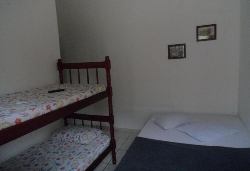 بنسيون Pousada Casa Verde