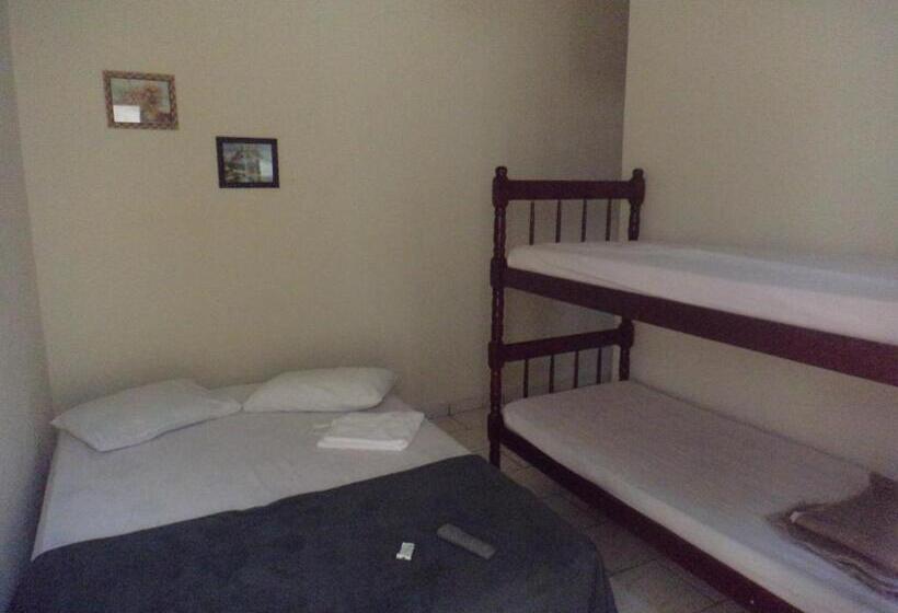 بنسيون Pousada Casa Verde