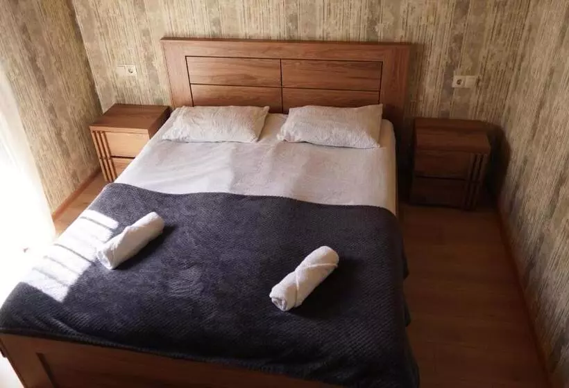 پانسیون Archil And Nino Gigauri Guest House