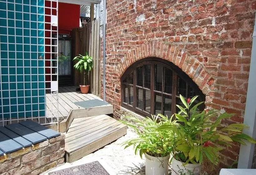 پانسیون Mobay Kotch   Hostel