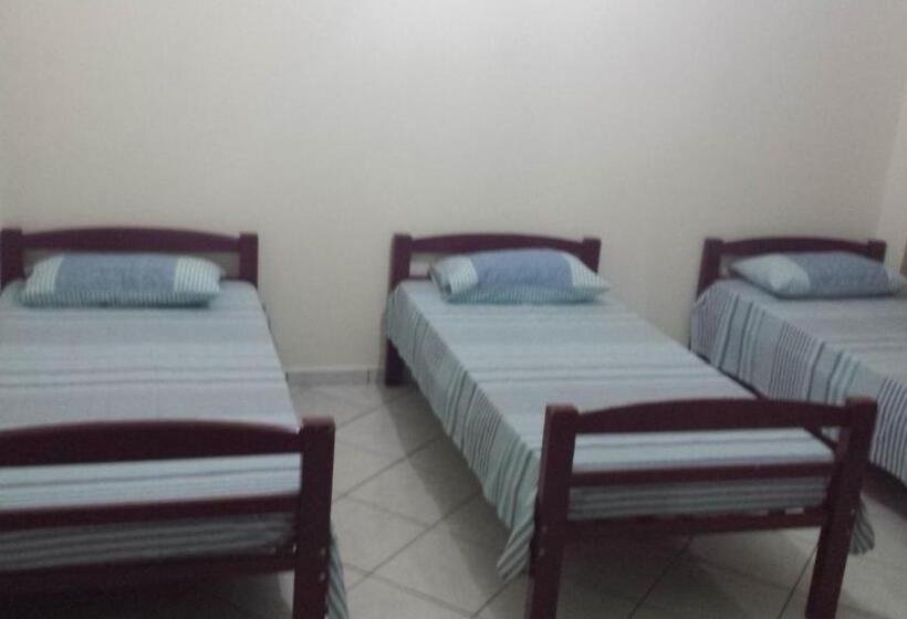 پانسیون Pousada Santa Cecília