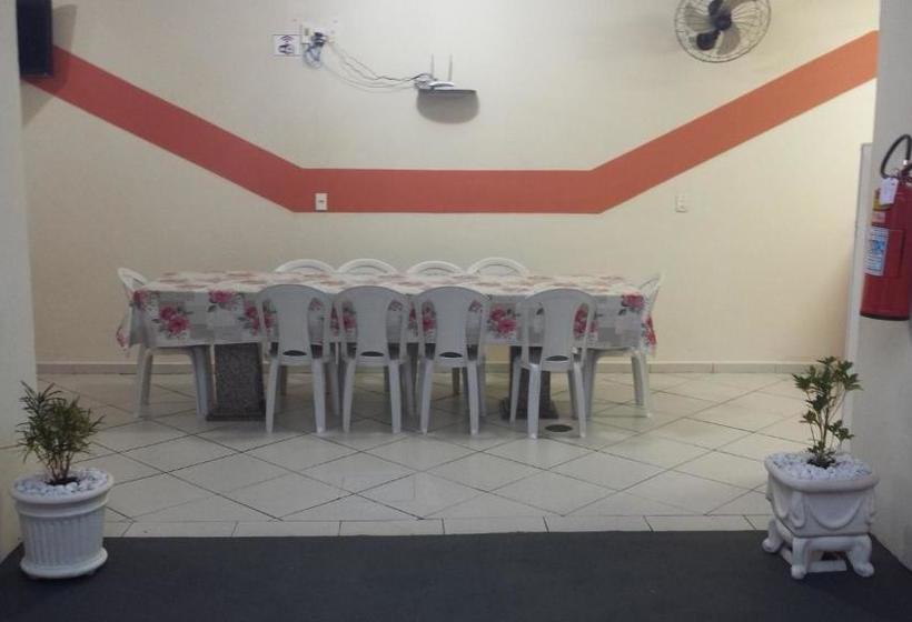 پانسیون Pousada Santa Cecília