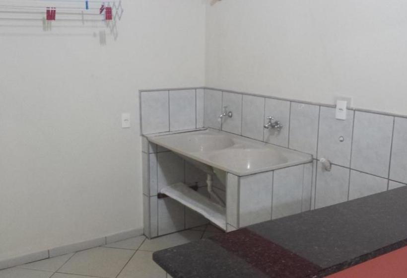 پانسیون Pousada Santa Cecília