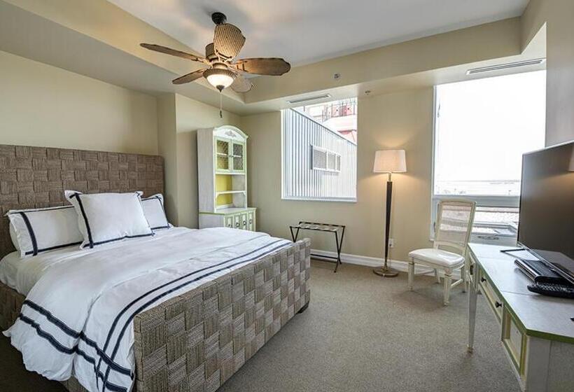 Tall Ships Landing Coastal Resort