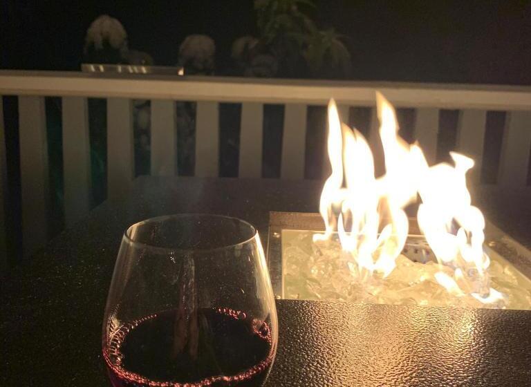 旅馆 Mountain Meadows Inn & Chalet Suites