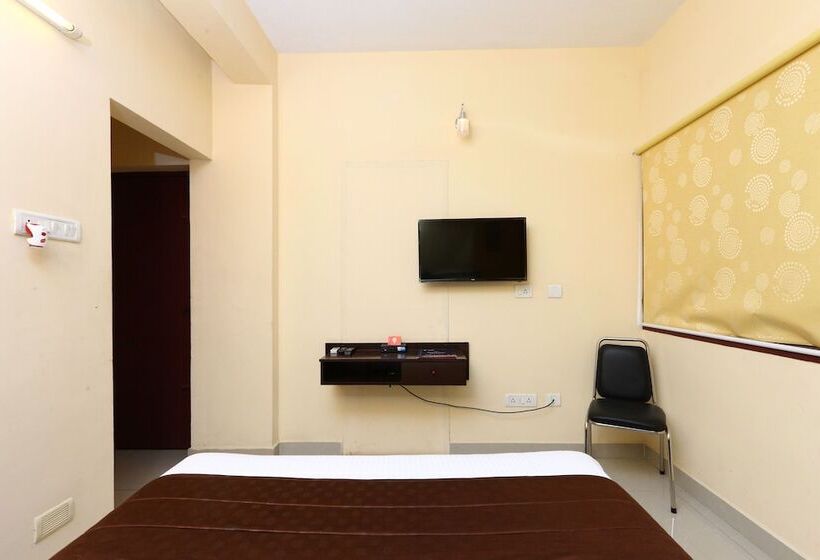 Hostel Oyo 6654 Neighbour Inn