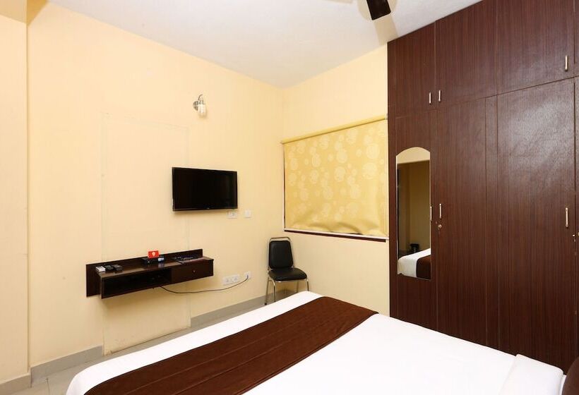 Hostel Oyo 6654 Neighbour Inn