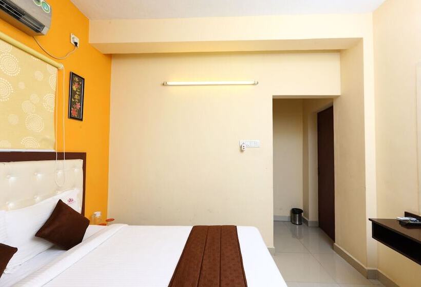 Hostel Oyo 6654 Neighbour Inn