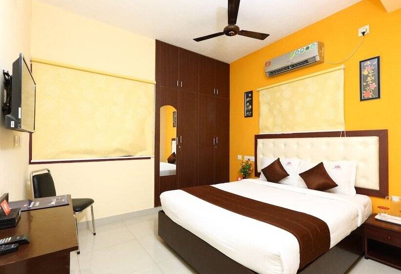 Hostel Oyo 6654 Neighbour Inn