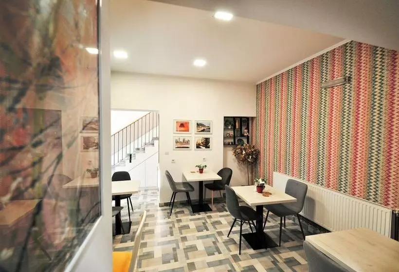 پانسیون Heritage Hotel Petrakija