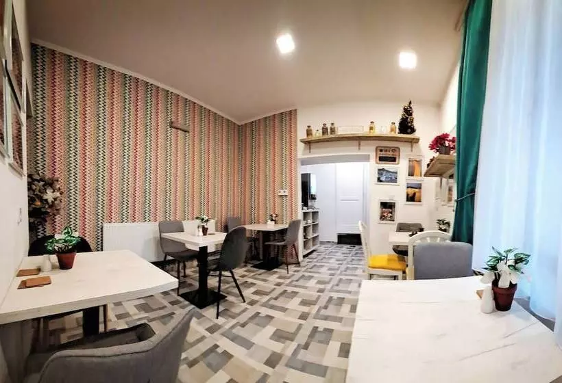 پانسیون Heritage Hotel Petrakija