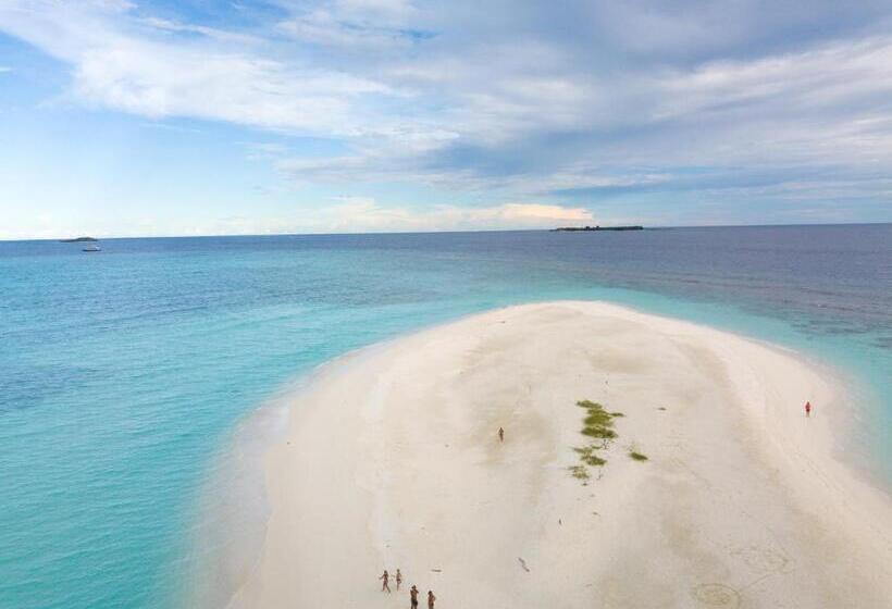 پانسیون Blue World Dharavandhoo