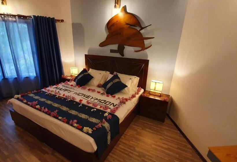 پانسیون Blue World Dharavandhoo