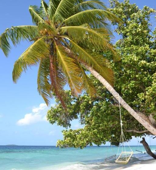 پانسیون Blue World Dharavandhoo