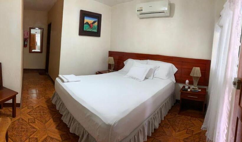 بنسيون Casa De Huespedes Milena