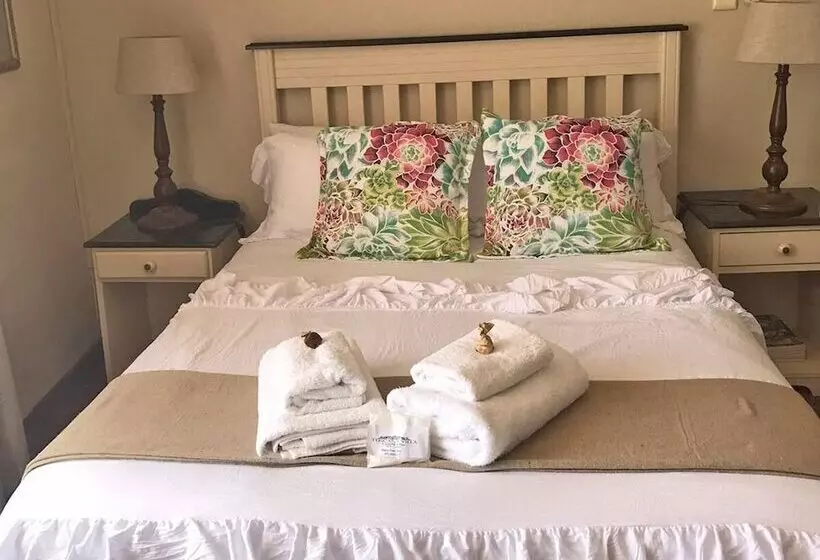 Majatalo Tuscana Villa Guesthouse