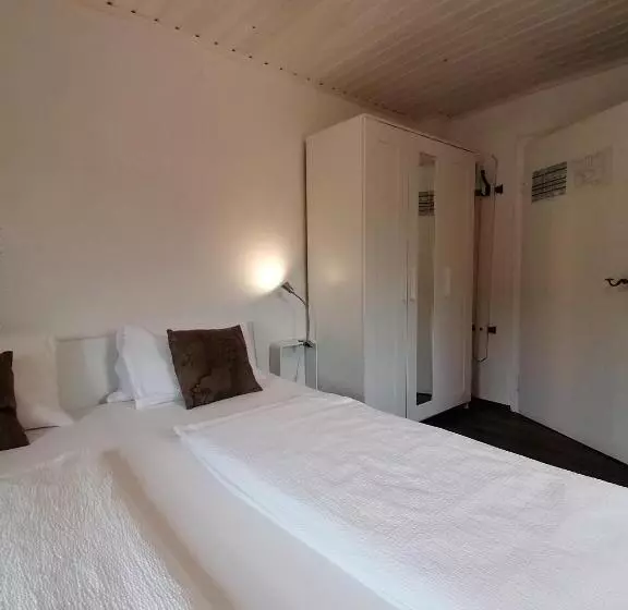 ユースホステル Steakhouse Fieg