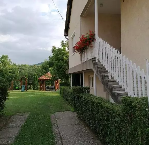 Majatalo Apátságúti Vendégház