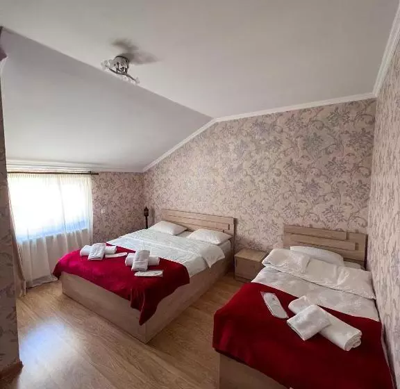 پانسیون Giorgi's Guest House