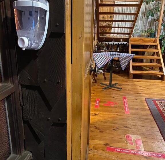 پانسیون Hostal Y Cabañas Mirando Al Mar