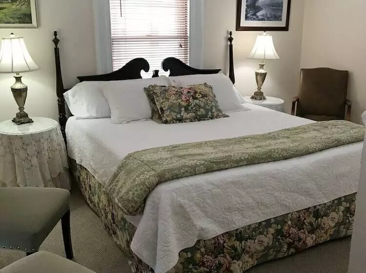 پانسیون The Julietta House