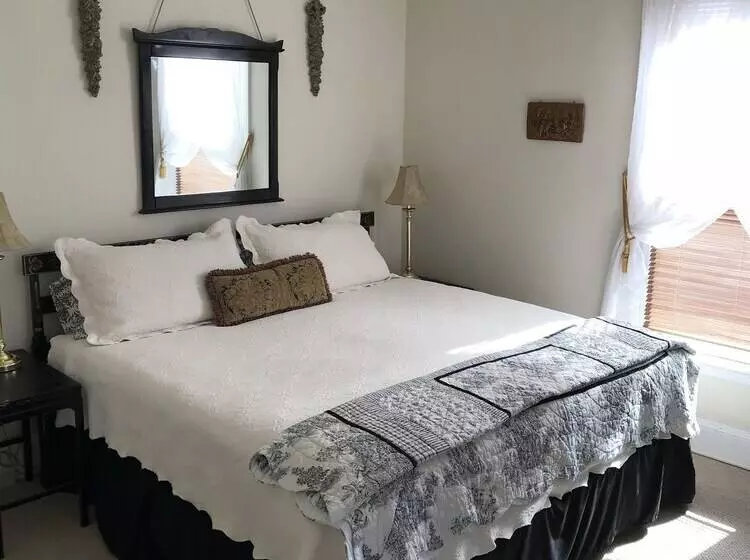 پانسیون The Julietta House