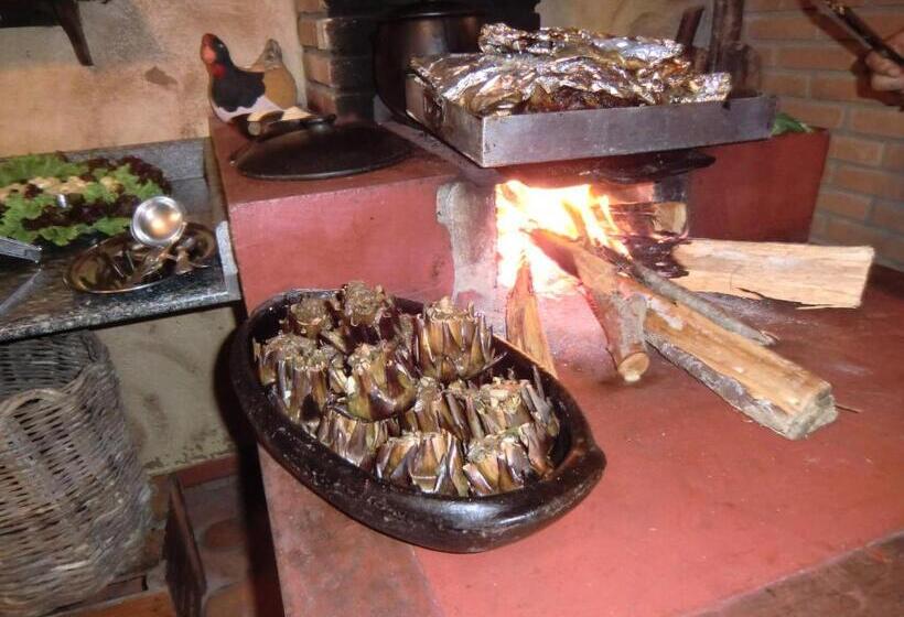 Pension (Hôtel basse catégorie) Pousada Recanto Dos Pinheiros
