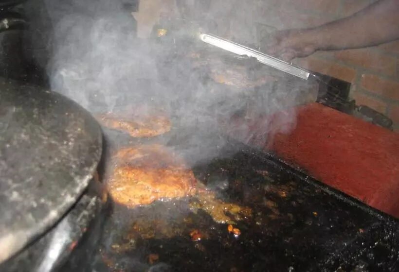 Majatalo Pousada Recanto Dos Pinheiros