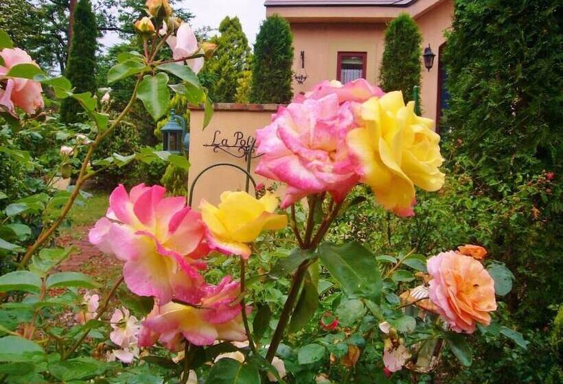 ペンション Aromatic Garden Villa La Poltrona Nasu