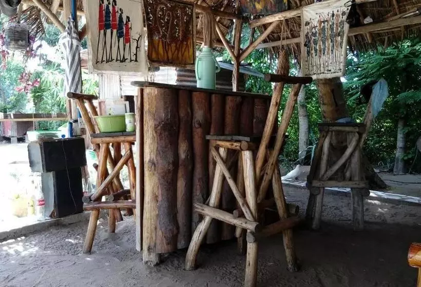 پانسیون Eazy's Place