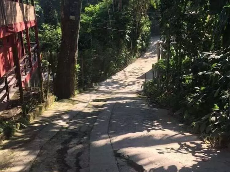 ペンション Pousada Colibri